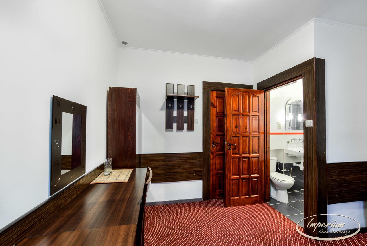 Imperium - Hotel Restauracja Фирлей Экстерьер фото